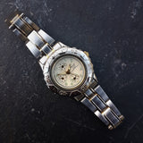 Acuet Watch
